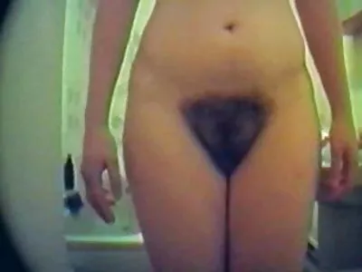 Machine à sexe et fille photos de femmes mûres nue maigre sautant sur elle d'en haut