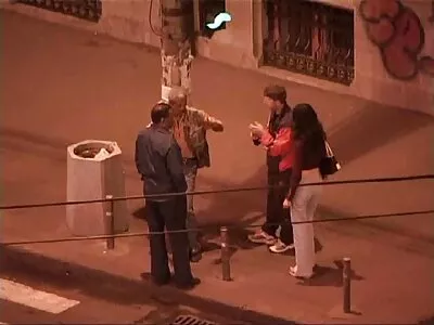 Une amante rousse matures amateurs nues attrape un black et l'embrasse