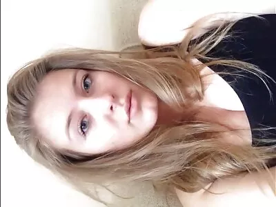 Sexe Trans avec un gros nues matures cul et une bouche profonde