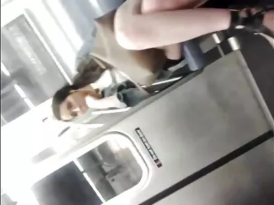 Fille russe baisée dans le cul. photos femmes mures nues