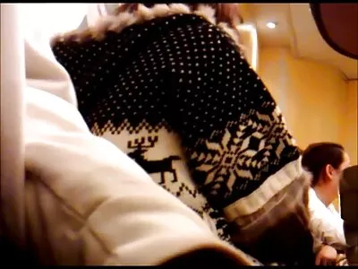 Elle fait une douce pipe après la douche et commence à s'embrasser photos pornos de femmes mures