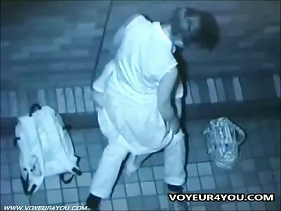 Sexe dans un bar avec un inconnu photos belles femmes matures nues chauve et un voleur sexy