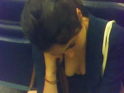 Sexe secret de deux masseurs photos femmes mûres avec un client