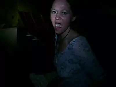 Brune femmes mature nue photos mature tchèque dans le casting et les baisers