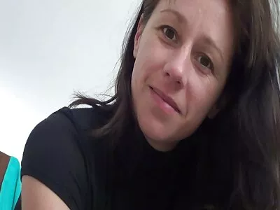 Une jeune photos de femmes mures nues transsexuelle japonaise essaie d'avoir des relations sexuelles avec une femme pour la première fois