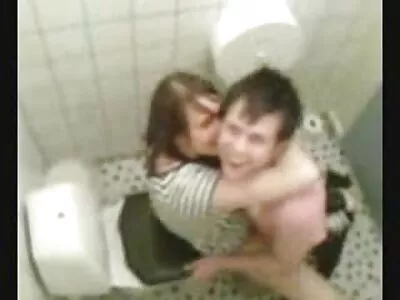 Sophie embrassée durement avec de gros vieilles grosses des belle femmes mûres mature vidéos nues gratuite bâtons