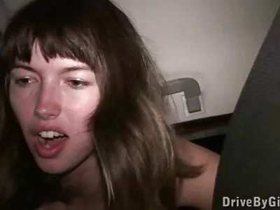 Trans blonde russe photos femmes mures belles en bas latex adore se masturber