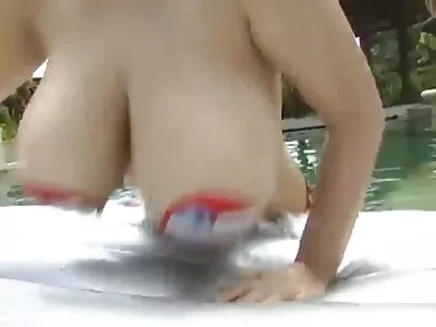 Il a ligoté et embrassé une blonde juteuse. Vidéos porno Natalie Norton et James Dean blog mature nue