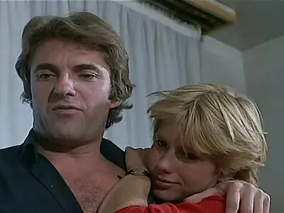 Aventures sexuelles d'une génisse avec un mature 50 ans nue maître