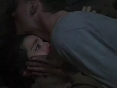 Ils vidéos femmes matures nues veulent tellement la bite qu'ils l'embrassent sans la lâcher.