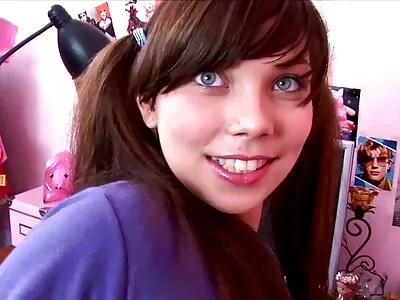 Travailleuse du photos gratuites femmes mures sexe en sueur avec une salope transgenre fatiguée et impatiente